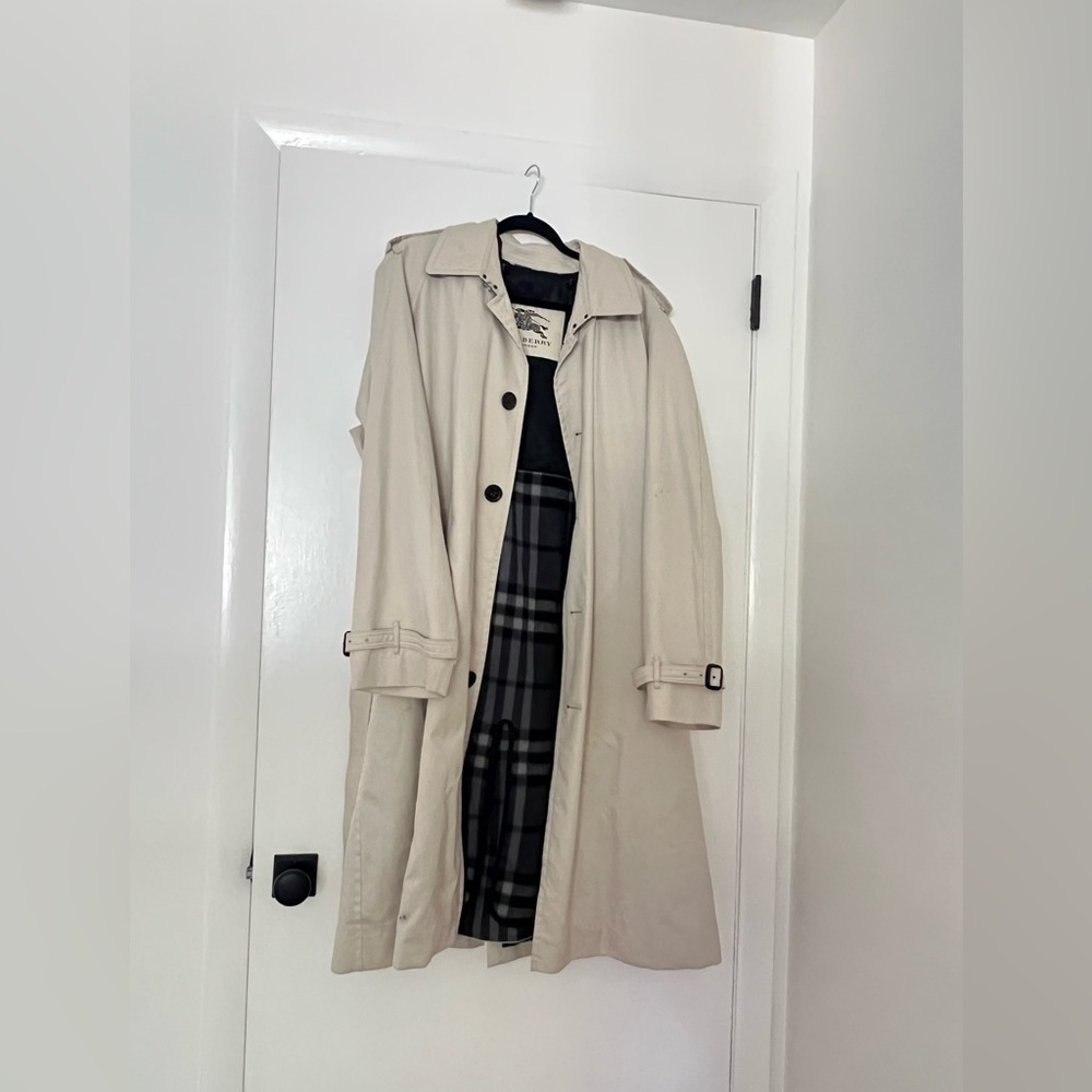 Burberry Men’s trench coat with liner USA 52 L